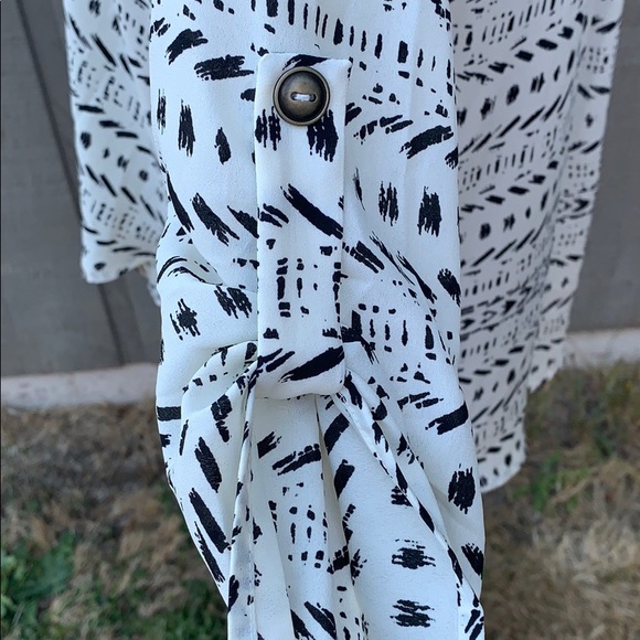 Patterned lush top - Picture 4 of 6